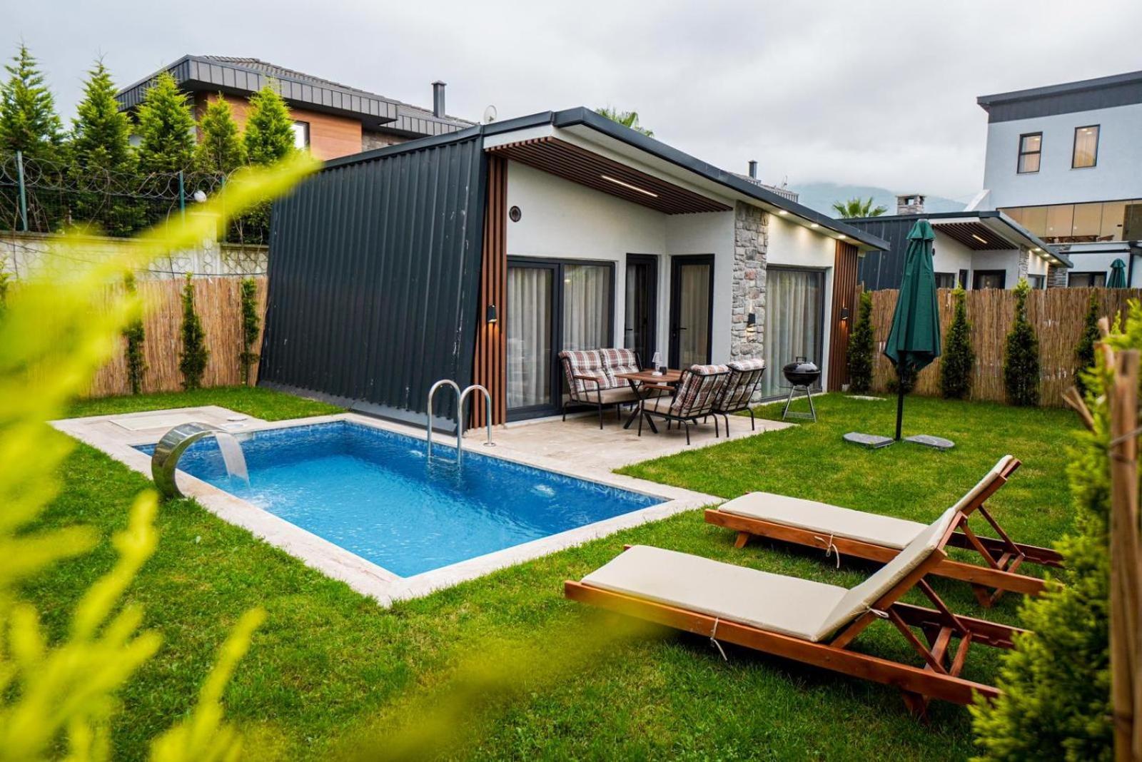 Vital Home Sapanca Isitmali Havuzlu Villa&Bungalov Exterior foto